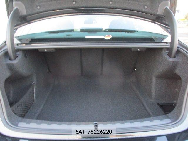 Bmw 3 SERIES 2025-08 6990042-8