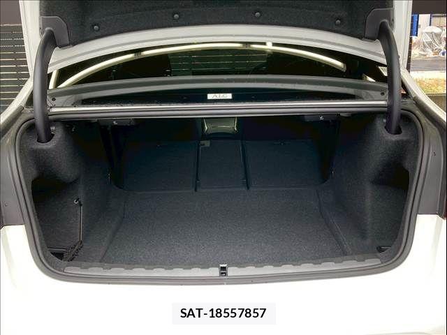 Bmw 3 SERIES 2023-12 7020082-17