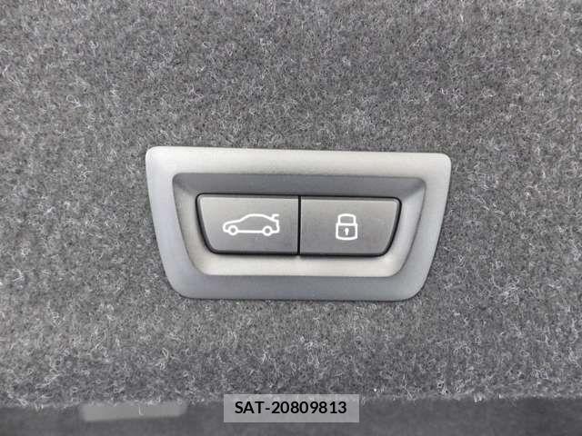 Bmw 3 SERIES 2024-03 7020081-9