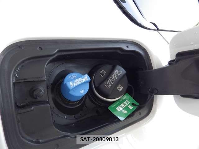 Bmw 3 SERIES 2024-03 7020081-10