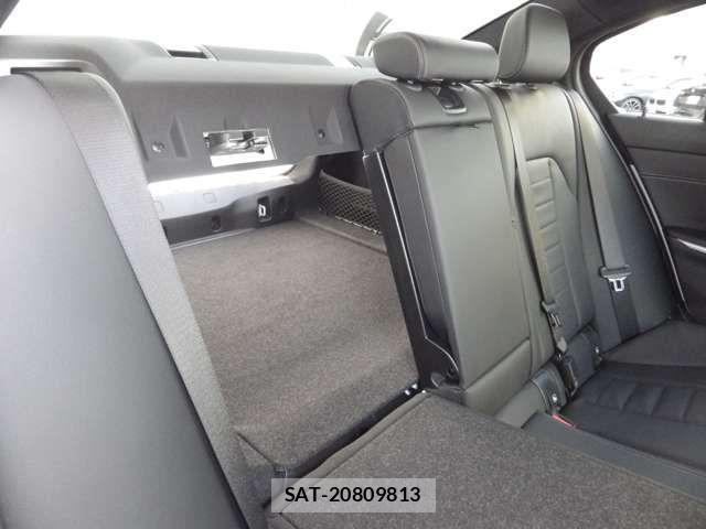 Bmw 3 SERIES 2024-03 7020081-14