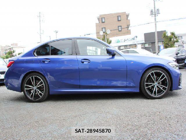 Bmw 3 SERIES 2019-06 7057623-27