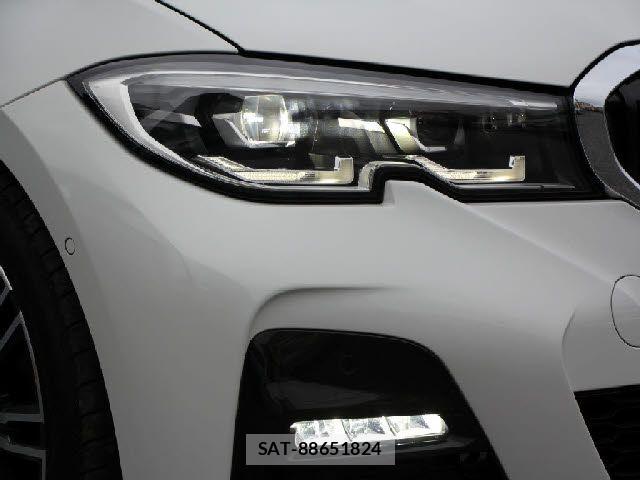 Bmw 3 SERIES 2019-06 7057622-23
