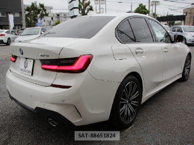 Bmw 3 SERIES 2019-06 7057622-2