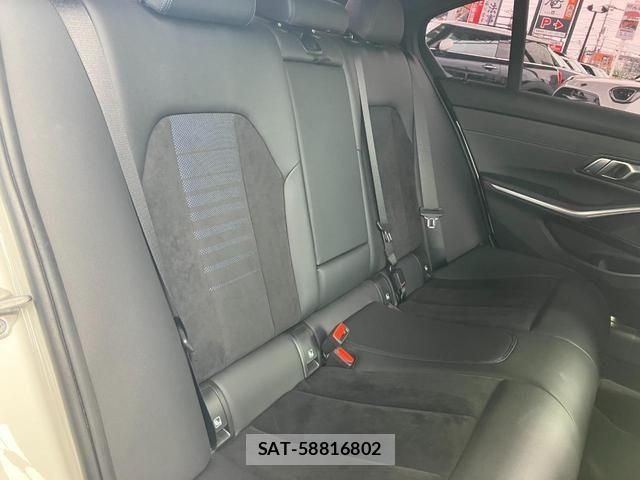 Bmw 3 SERIES 2021-03 7057617-12