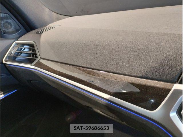 Bmw 3 SERIES 2019-10 7057619-25