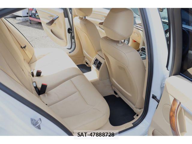 Bmw 3 SERIES 2017-01 7057629-3