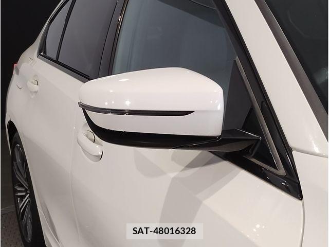 Bmw 3 SERIES 2019-04 7057626-23