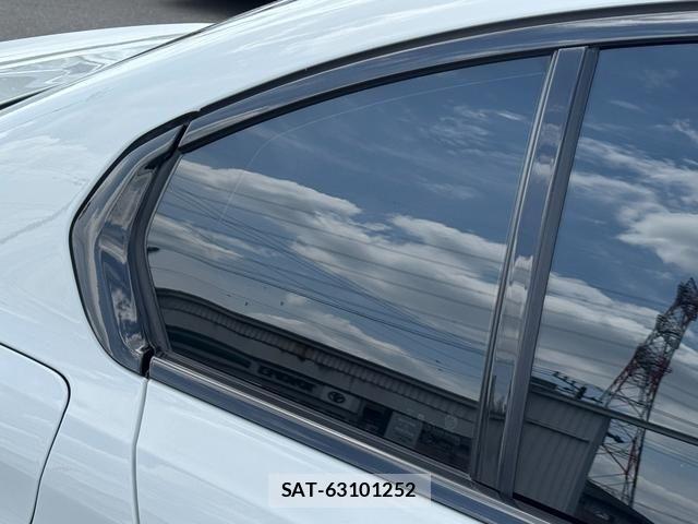 Bmw 3 SERIES 2020-03 7057618-14