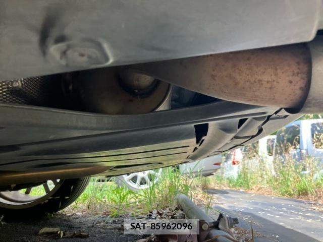 Bmw 3 SERIES 2013-11 7215252-10