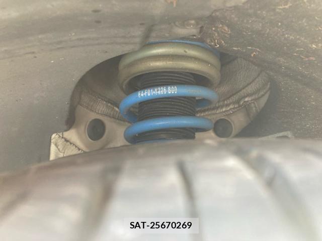 Bmw 3 SERIES 2014-02 7215253-10