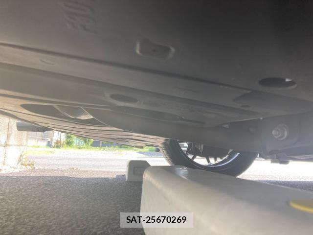 Bmw 3 SERIES 2014-02 7215253-25