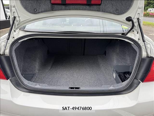 Bmw 3 SERIES 2011-12 7215248-10