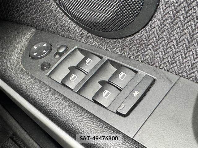 Bmw 3 SERIES 2011-12 7215248-29