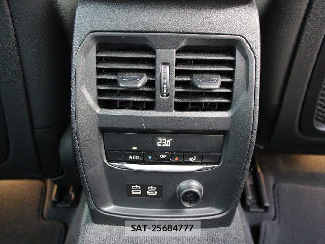 Bmw 3 SERIES 2019-05 7215273-22
