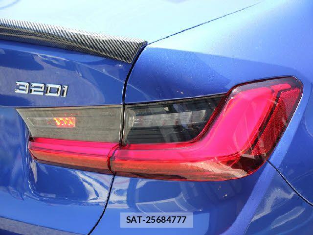 Bmw 3 SERIES 2019-05 7215273-26