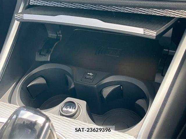 Bmw 3 SERIES 2021-03 7215284-18