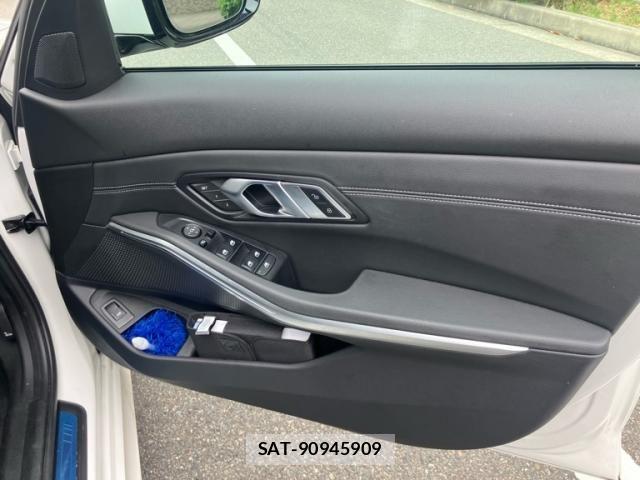 Bmw 3 SERIES 2021-03 7215286-7