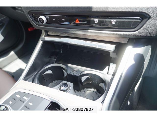 Bmw 3 SERIES 2025-09 7215292-24