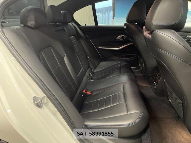Bmw 3 SERIES 2019-07 7215272-9