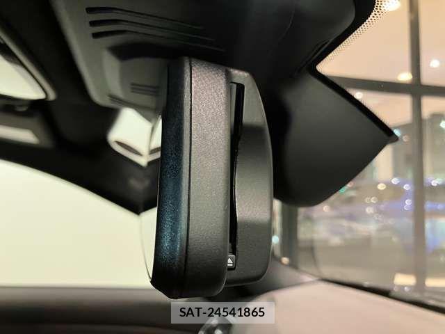 Bmw 3 SERIES 2021-02 7215283-9