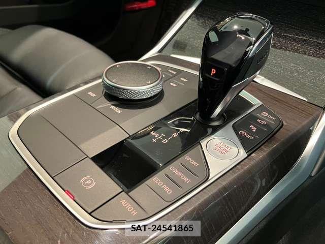 Bmw 3 SERIES 2021-02 7215283-8