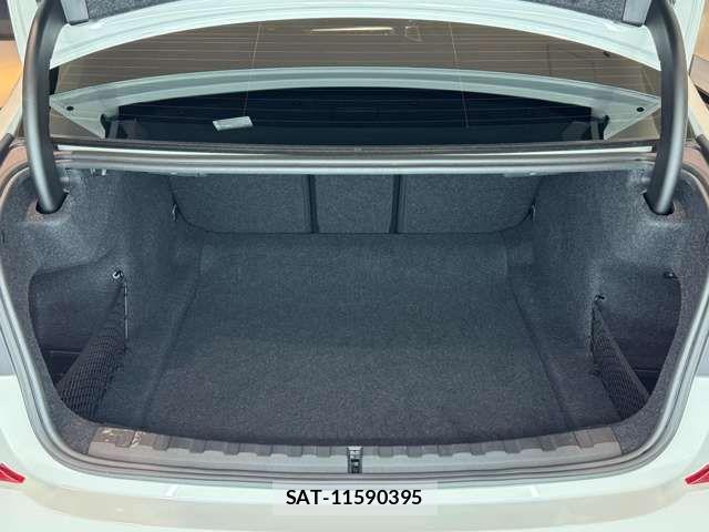 Bmw 3 SERIES 2019-03 7215267-16