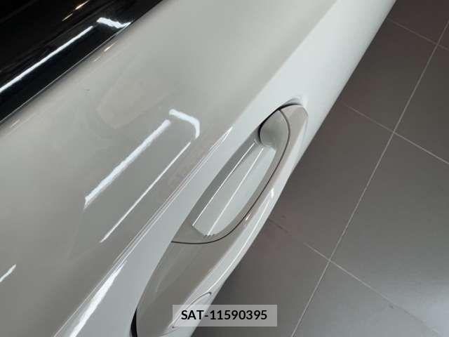 Bmw 3 SERIES 2019-03 7215267-19