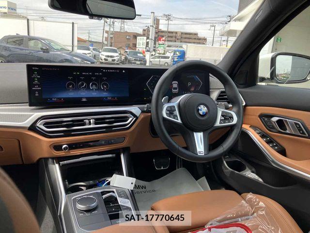 Bmw 3 SERIES 2023-08 7215288-1