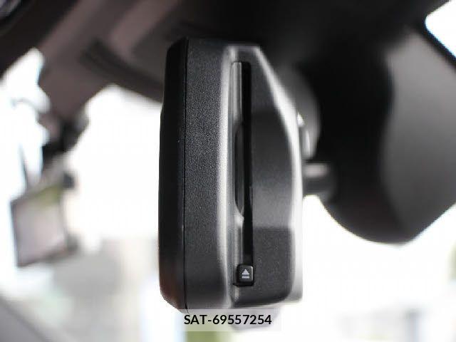 Bmw 3 SERIES 2019-09 7215279-10