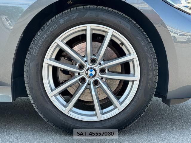 Bmw 3 SERIES 2019-11 7215282-16