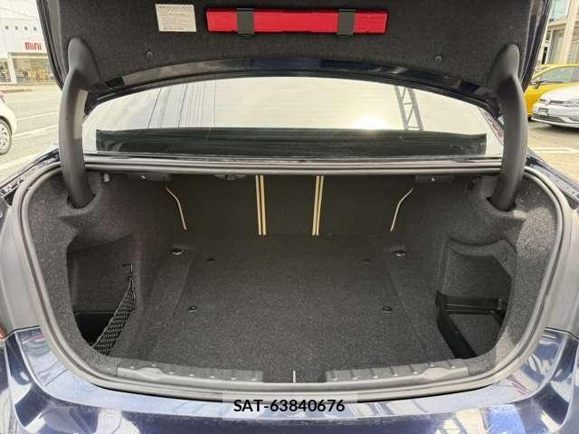 Bmw 3 SERIES 2018-01 7215265-12