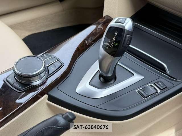 Bmw 3 SERIES 2018-01 7215265-17