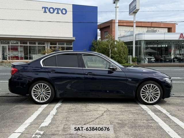 Bmw 3 SERIES 2018-01 7215265-5