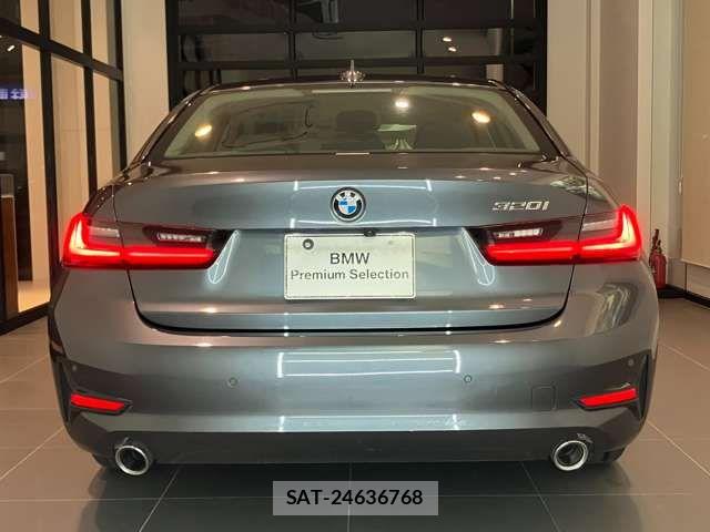 Bmw 3 SERIES 2019-04 7215266-2