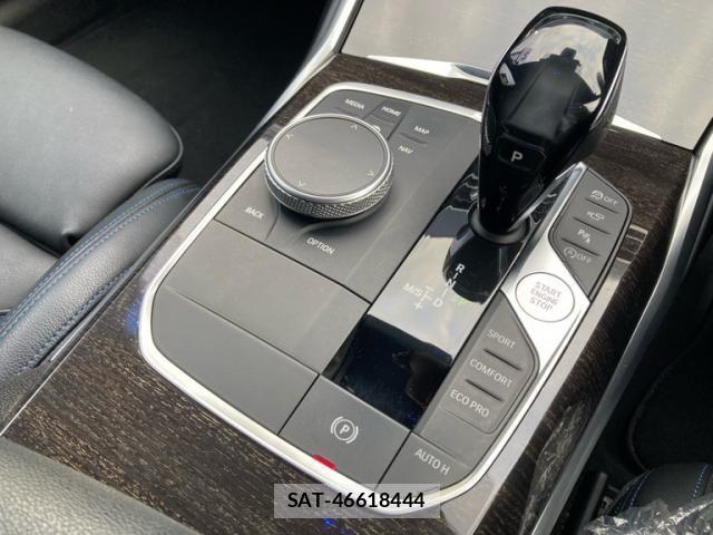Bmw 3 SERIES 2019-10 7249898-23