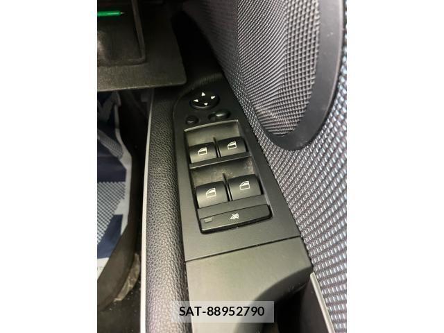 Bmw 3 SERIES 2011-10 7271589-17