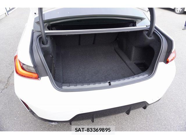 Bmw 3 SERIES 2026-01 7271585-7