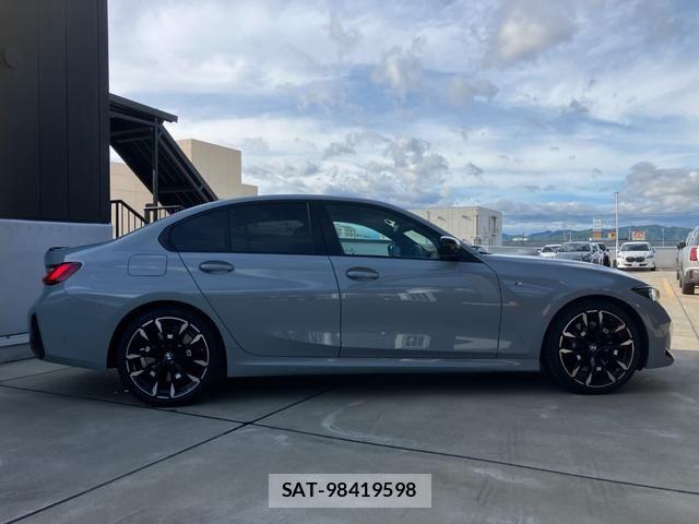 Bmw 3 SERIES 2025-09 7325890-7