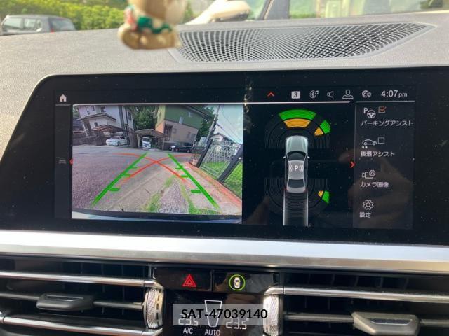 Bmw 3 SERIES 2019-03 7325896-11