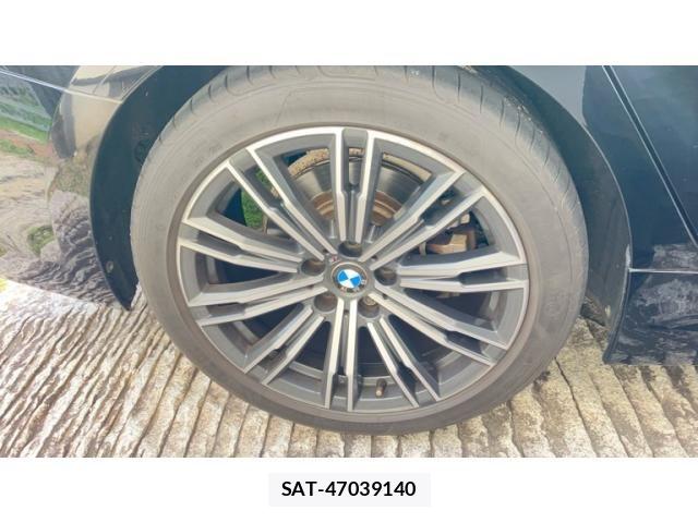 Bmw 3 SERIES 2019-03 7325896-17