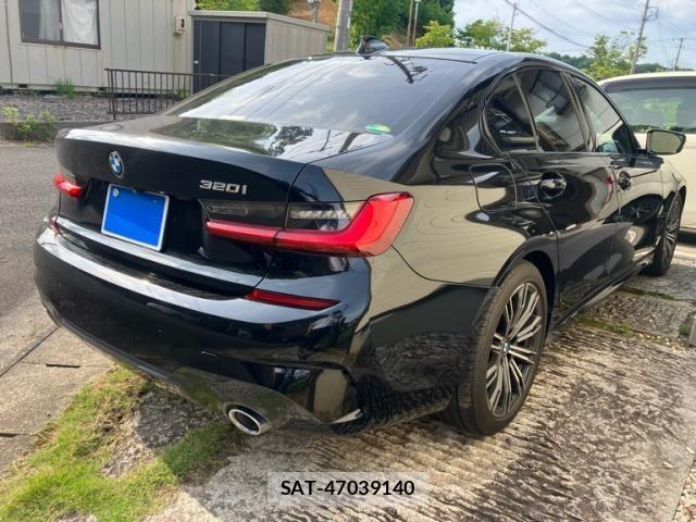 Bmw 3 SERIES 2019-03 7325896-3