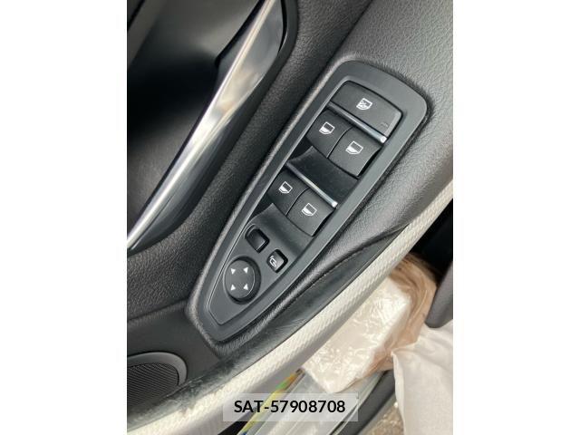 Bmw 3 SERIES 2018-03 7325894-11