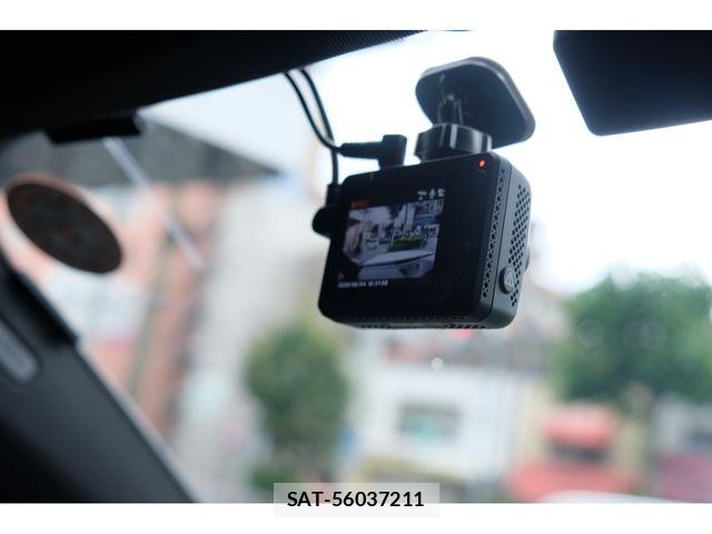 Bmw 3 SERIES 2022-06 7325889-16