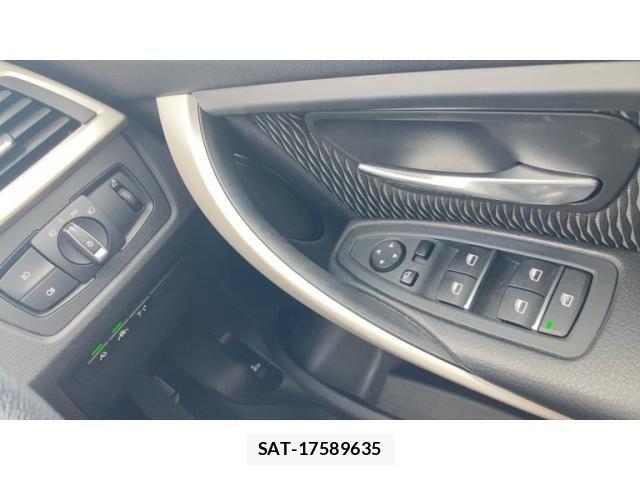 Bmw 3 SERIES 2017-08 7356983-25