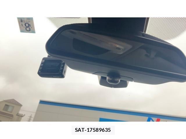 Bmw 3 SERIES 2017-08 7356983-26