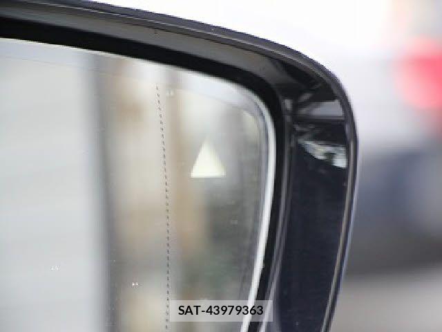 Bmw 3 SERIES 2019-10 7356974-15