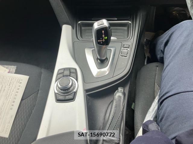 Bmw 3 SERIES 2013-06 7356982-17