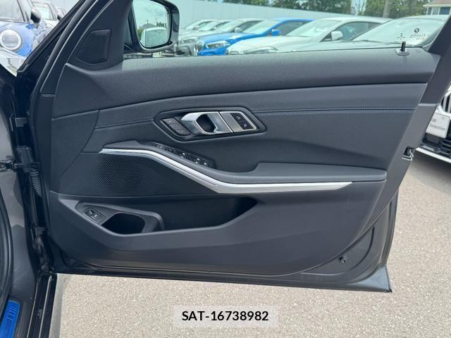 Bmw 3 SERIES 2020-12 7391476-25