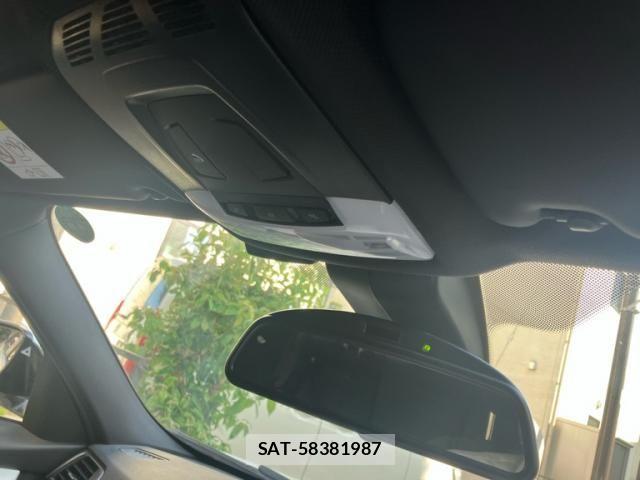 Bmw 3 SERIES 2017-09 7391478-23